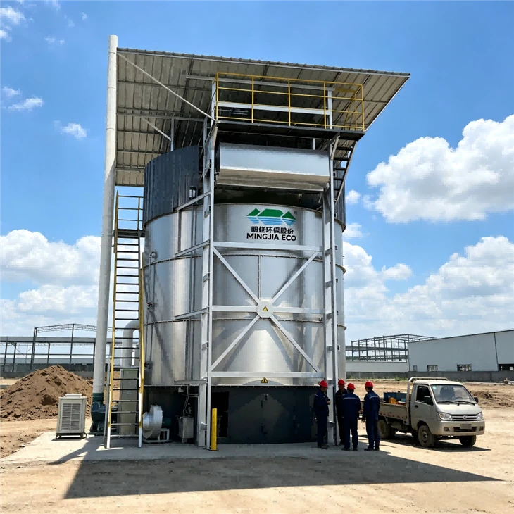 Sistema de compostaje automático para granjas avícolas y ganaderas de alta productividad con tanque de fermentación de acero inoxidable
